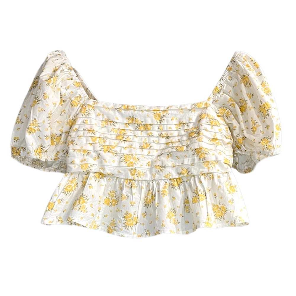 Altar’d State | Puff Sleeve Ivory Yellow Feminine Romantic Crop Top Size M